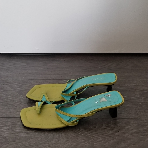 Slippers - Picture 2 of 2